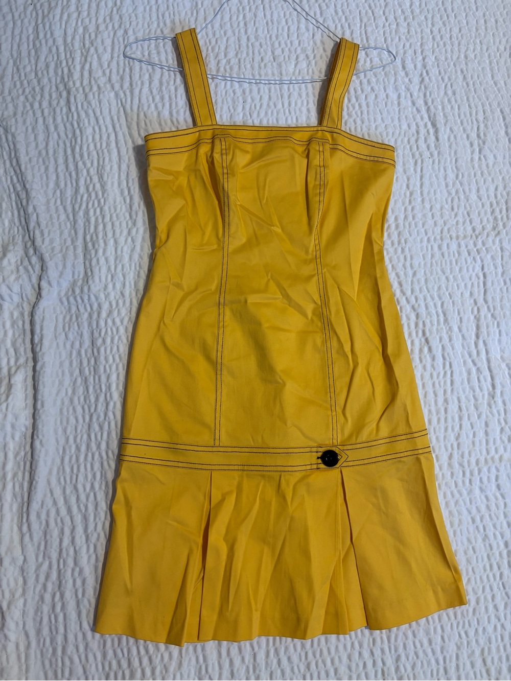 Ellen Tracy Yellow Pleated-Hem Mini Dress